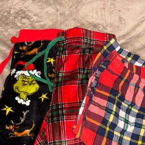 Secret Treasures Red and Green Plaid Lounge Pants